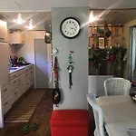 Kunstenaars Boshuisje Veluwe Chalet Hoenderloo