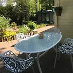 Kunstenaars Boshuisje Veluwe * Hoenderloo