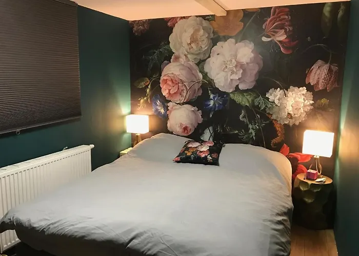 Kunstenaars Boshuisje Veluwe * Hoenderloo