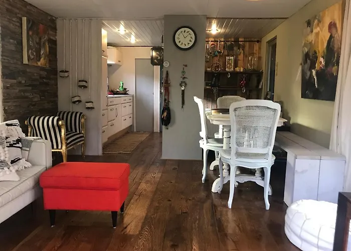 Kunstenaars Boshuisje Veluwe *